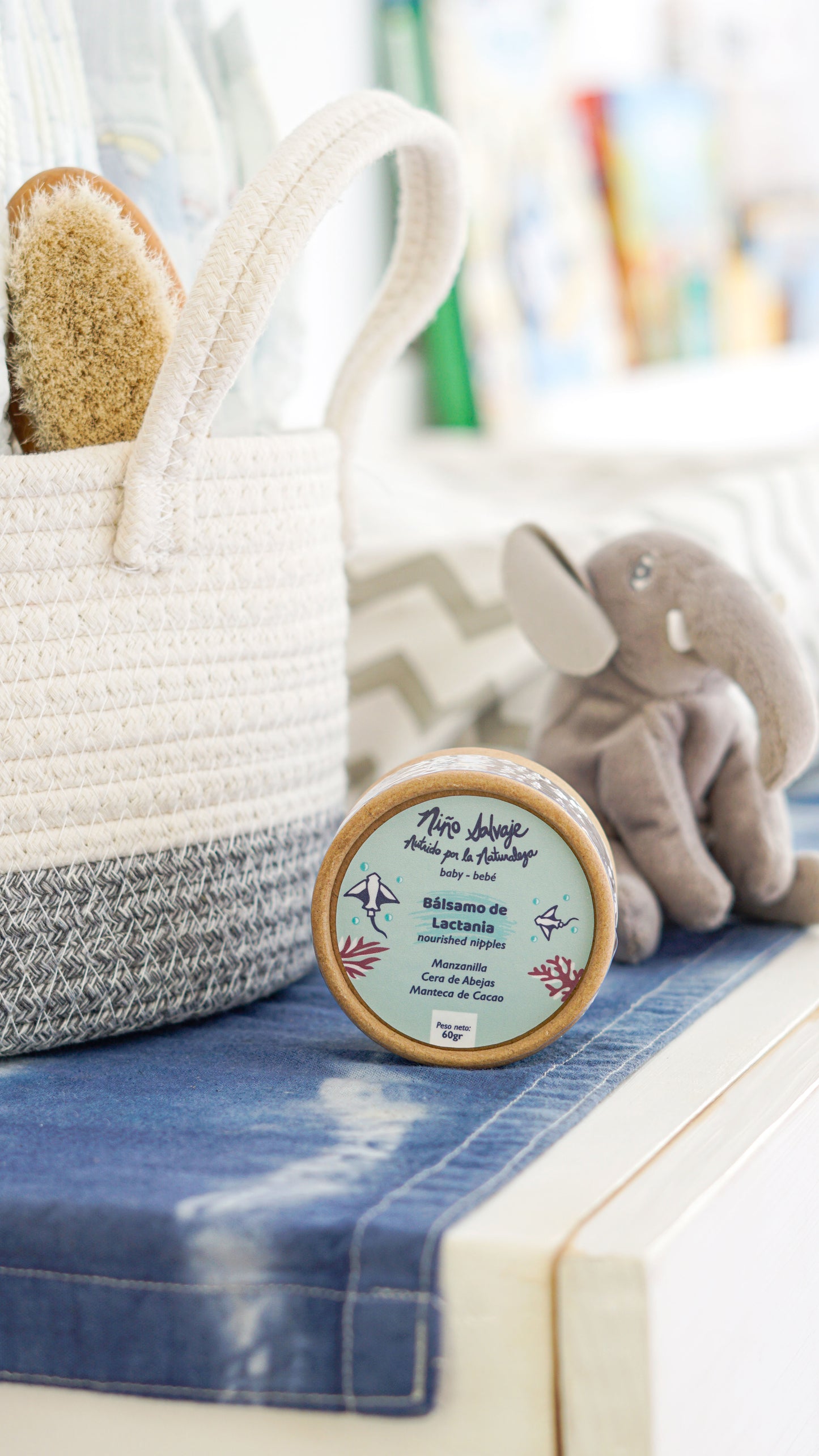 Natural nipple balm for mom
